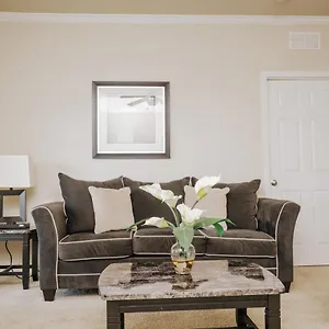  Apartment Perfect 2-bedroom Free Parking
